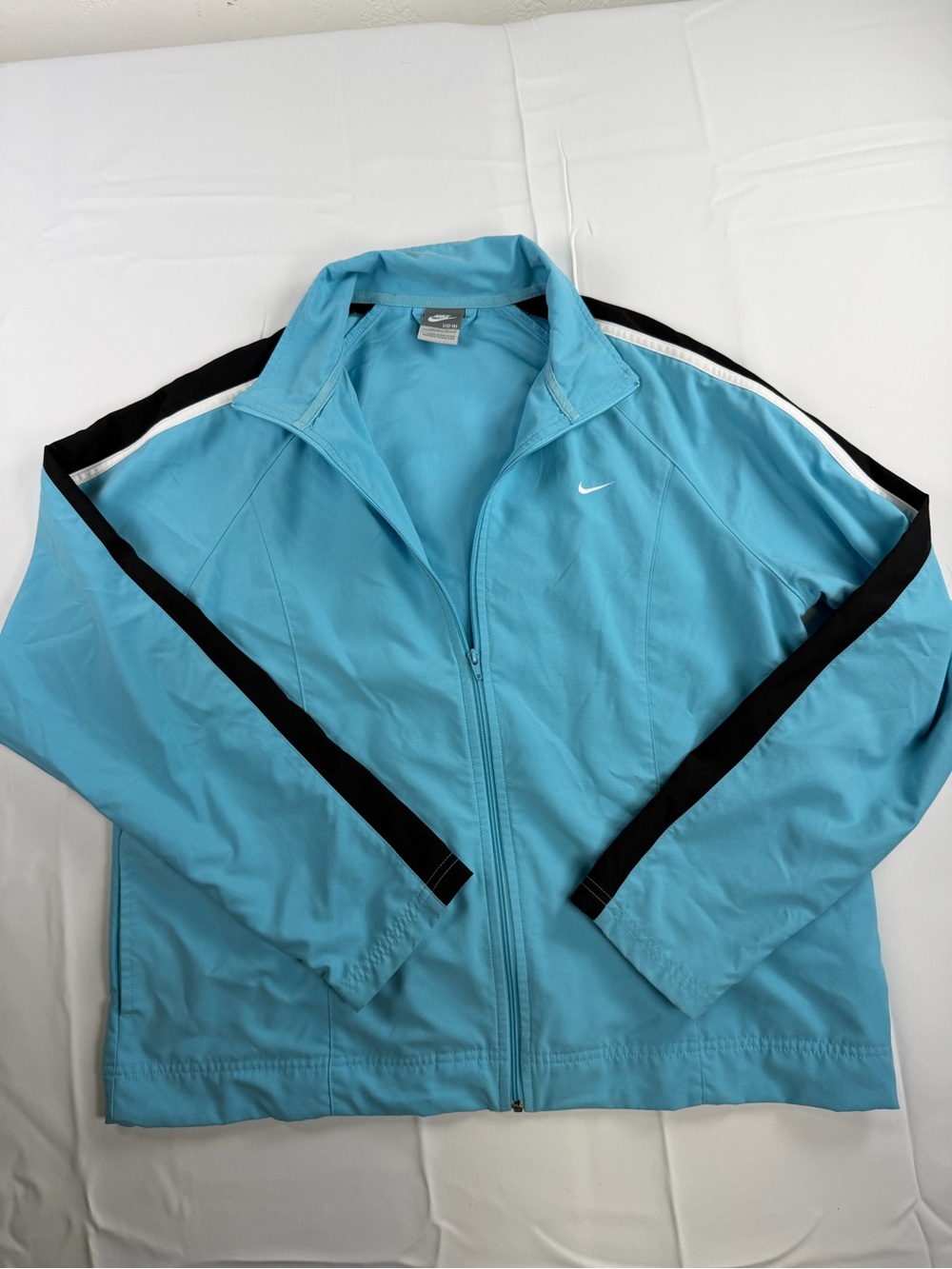 Nike Women’s  Y2K Sky Blue Windbreaker with Stripes - Golf, Tennis , Beach